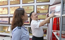 大渡口区税务局李晓鹏局长一行莅临潜能集团总部调研